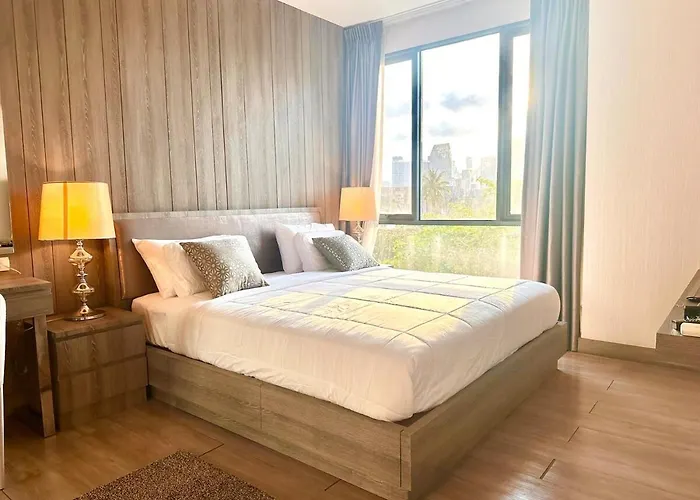 Elegant & Rise 2 Bedrooms 방콕