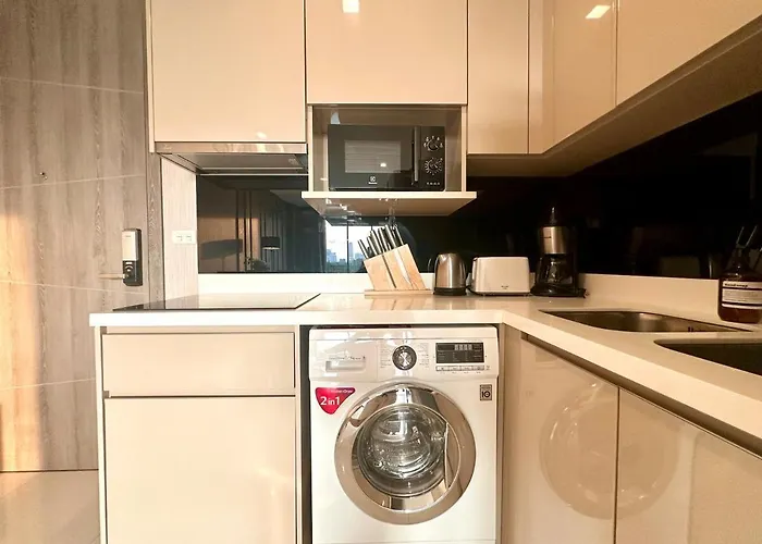 아파트 Elegant & Rise 2 Bedrooms *